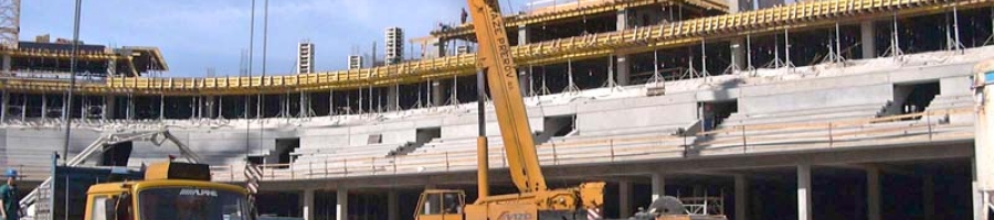 Prague - erection of the Sazka Arena (2003)