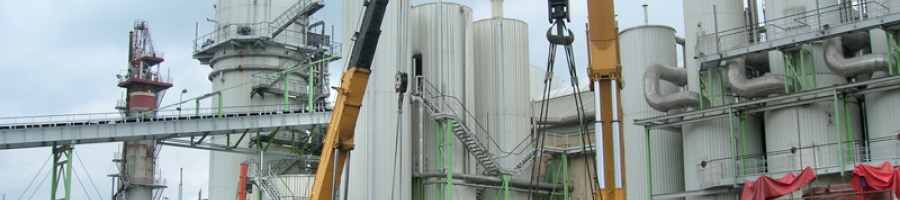 Trenčianská Teplá sugar plant - installation of the evaporator (2004)